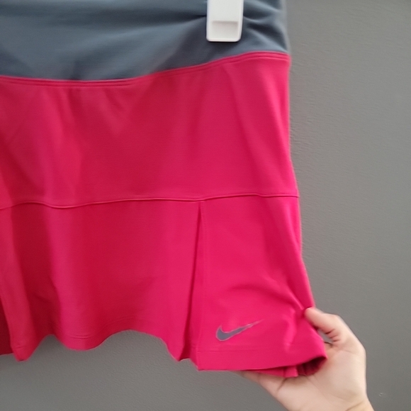 Nike Women's Dri-Fit Premier Tennis Skort Skirt Size Med Pink Comfy Pickleball - Picture 2 of 6